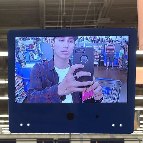 Meet your Posher, Ivan - Picture 1 of 1